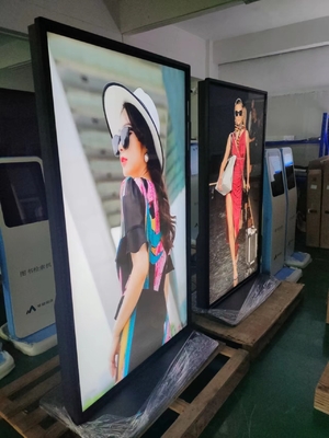 صفحه نمایش کامل طبقه ایستاده تبلیغات صفحه نمایش لمسی کیوسک با 60000 ساعت زندگی