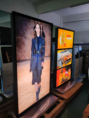 70 اینچ اسپلیس کف ایستاده دیجیتال کیوسک تعاملی صفحه نمایش کامل 4k با زاویه دید 178 °